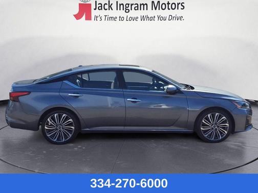 2023 Nissan Altima 2.5 SL