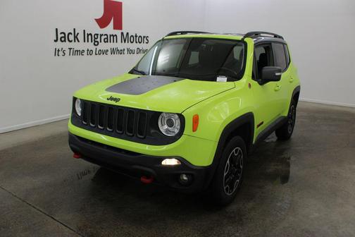Hypergreen Clearcoat 2017 Jeep Renegade Trailhawk
