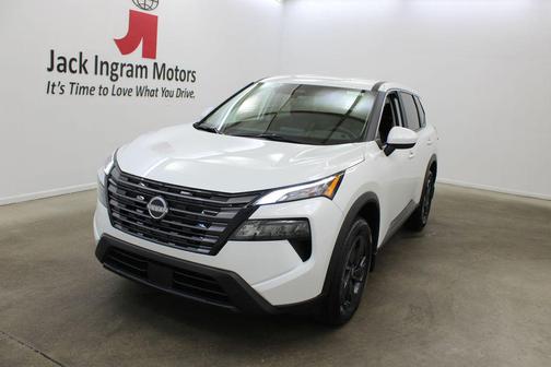 White Pearl 2026 Nissan Rogue SV