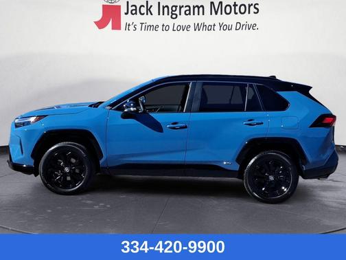 2023 Toyota RAV4 Hybrid SE