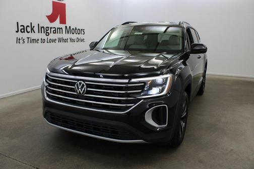2025 Volkswagen Atlas 2.0T SE