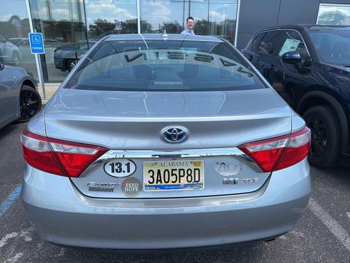 Celestial Silver Metallic 2015 Toyota Camry Hybrid XLE