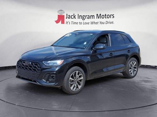 2024 Audi Q5 45 S line Premium