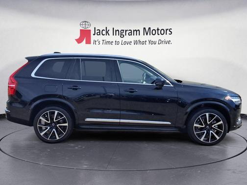 2023 Volvo XC90 B6 Plus 7-Seater