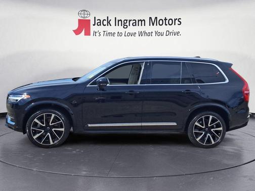 2023 Volvo XC90 B6 Plus 7-Seater