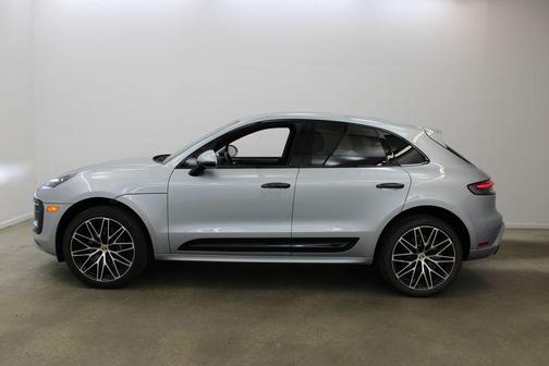 2024 Porsche Macan T