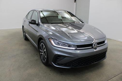 Platinum 2026 Volkswagen Jetta 1.4T S