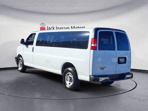 2024 Chevrolet Express 3500 RWD 3500 Extended Wheelbase LT