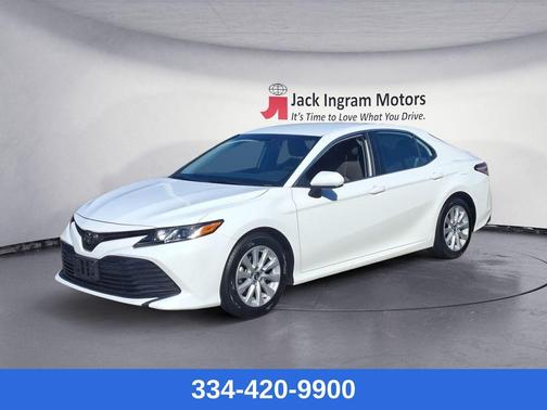 2020 Toyota Camry LE