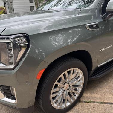 Frosted Pine Metallic 2023 GMC Yukon Denali