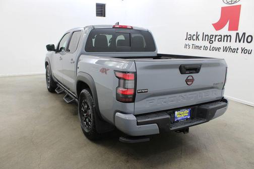 Boulder Gray 2023 Nissan Frontier PRO-4X