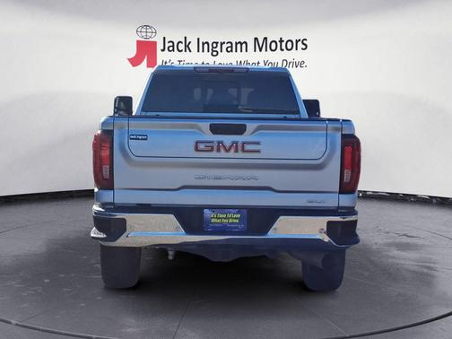 2022 GMC Sierra 2500 SLT