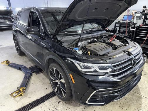 2022 Volkswagen Tiguan 2.0T SEL