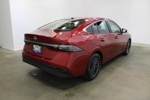 Scarlet 2027 Nissan Sentra SV