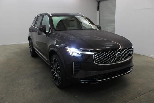 Mulberry Red Metallic 2026 Volvo XC90 Ultra, B5 AWD Gas (mild hybrid), Gasoline, Bright, 7 Seats