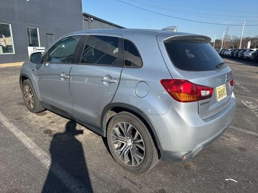 2017 Mitsubishi Outlander Sport 2.0 LE