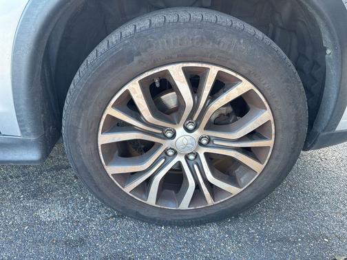 2017 Mitsubishi Outlander Sport 2.0 LE