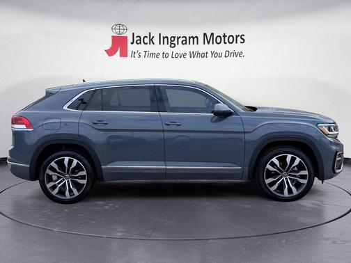 2023 Volkswagen Atlas Cross Sport 3.6L V6 SEL Premium R-Line