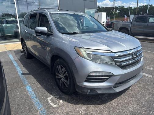 Lunar Silver Metallic 2016 Honda Pilot EX-L