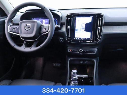 2025 Volvo XC40 Plus Dark Theme