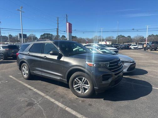 2020 Ford Explorer XLT
