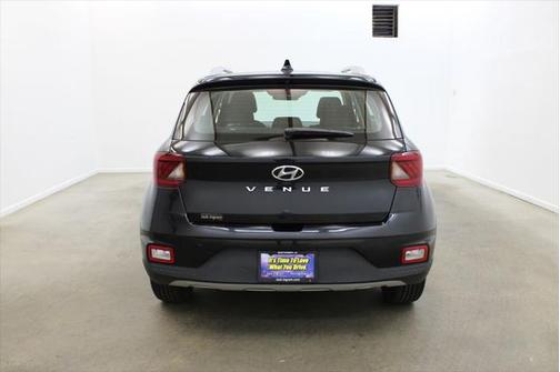 2021 Hyundai VENUE SEL