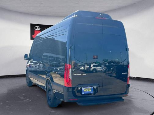 2026 Mercedes-Benz Sprinter 2500 High Roof
