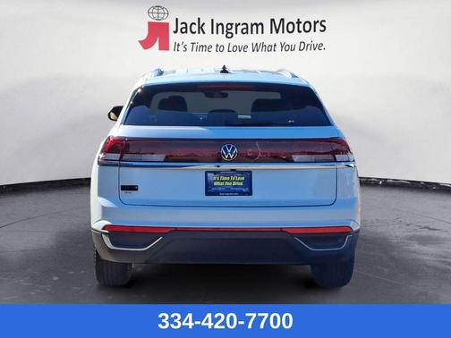 2026 Volkswagen Atlas Cross Sport 2.0T SE