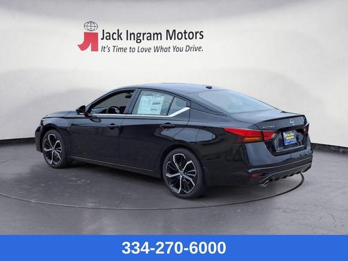 2025 Nissan Altima SR FWD