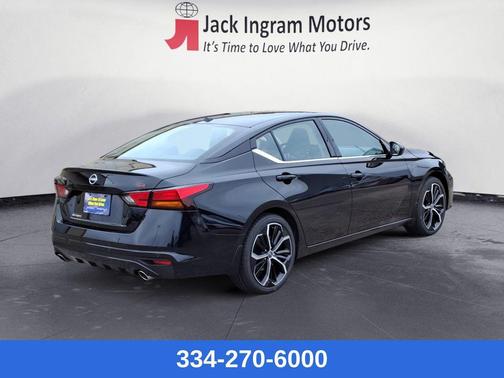 2025 Nissan Altima SR FWD