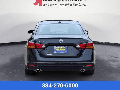 2025 Nissan Altima SR FWD