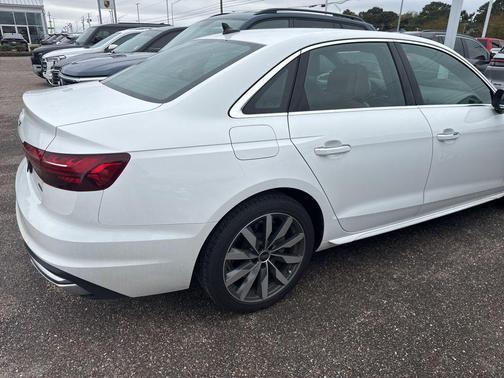 2023 Audi A4 40 Premium
