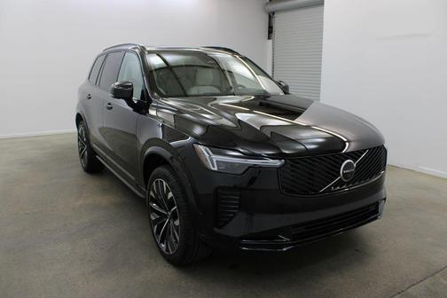 Onyx Black Metallic 2026 Volvo XC90 Ultra Dark Theme, B6 AWD Gas (mild hybrid), Gasoline, 6 Seats