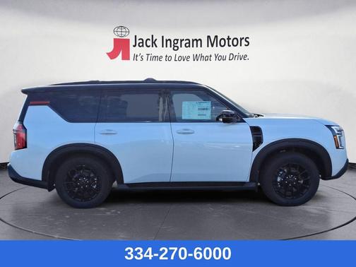 2025 Nissan Armada PRO-4X 4WD