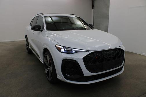 2025 Audi SQ5 3.0T Prestige