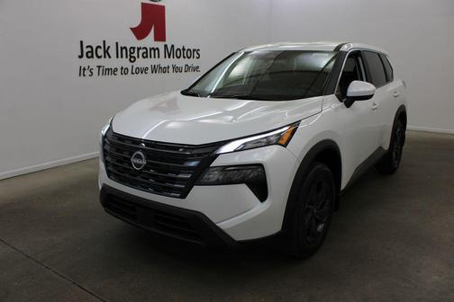 White Pearl 2026 Nissan Rogue SV