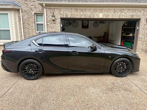 Caviar 2024 Lexus IS 500 F SPORT Performance