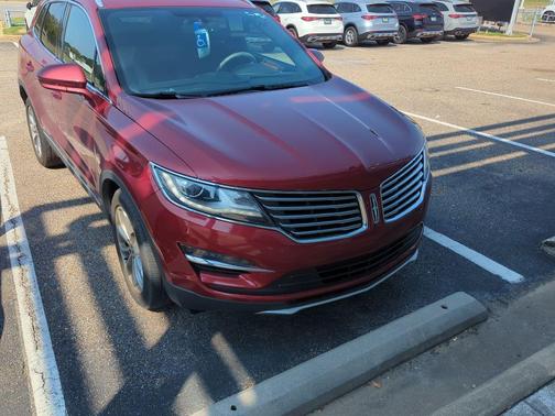 2017 Lincoln MKC Select
