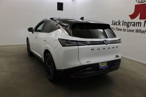 White Pearl 2026 Nissan Murano Platinum