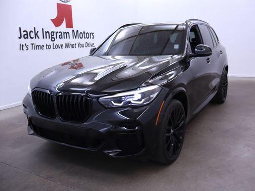 2022 BMW X5 M50i