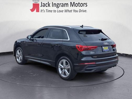 2024 Audi Q3 45 S line Premium Plus