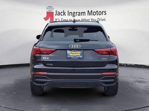 2024 Audi Q3 45 S line Premium Plus