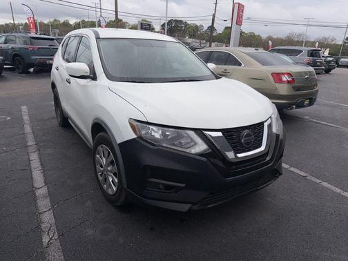 2018 Nissan Rogue S