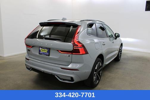 2026 Volvo XC60 B5 Plus