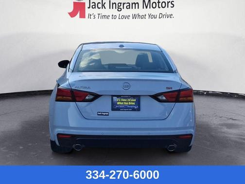 2025 Nissan Altima SR FWD