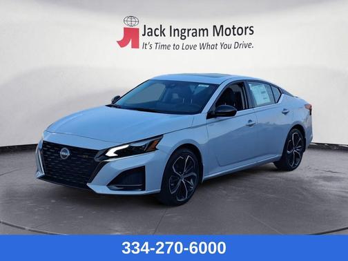 2025 Nissan Altima SR FWD