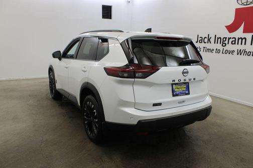 White Pearl 2026 Nissan Rogue Dark Armor