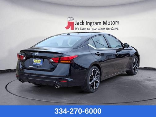 2025 Nissan Altima SR FWD