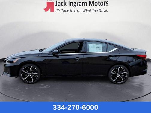 2025 Nissan Altima SR FWD