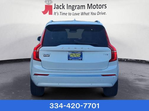 2025 Volvo XC90 Plug-In Hybrid Plus